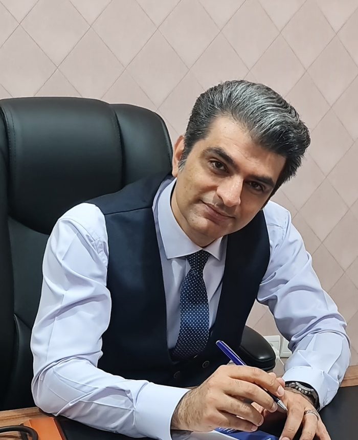 آقای دکتر جمال میرزایی